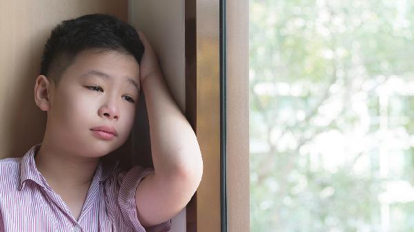 小孩子突然间呕吐吃什么吐什么(图3)