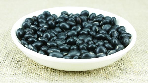 尿酸高的人适合吃什么食物有哪些(图2)