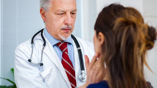 做光子治疗太田痣术后效果(图1)