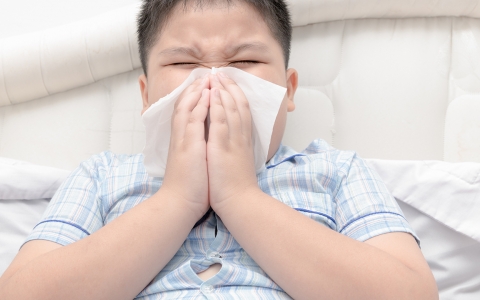 10岁儿童口臭是什么原因引起的？儿童口臭如何治疗好的快？