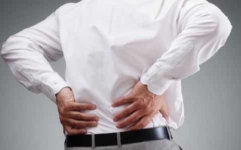 强直是什么原因造成的？怎么治疗