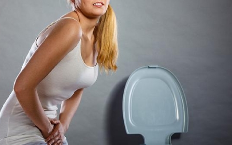 女性肛周炎会感染尿道吗