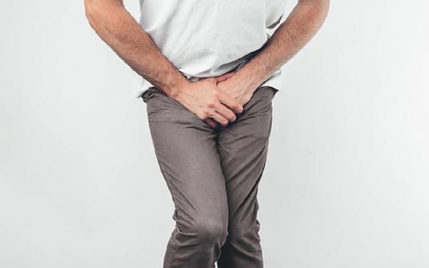 遗尿是什么原因引起的