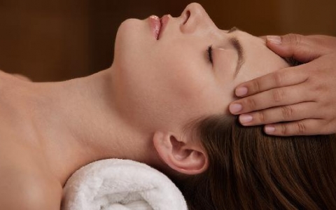 变瘦了之后皮肤能自己慢慢收紧吗怎么办