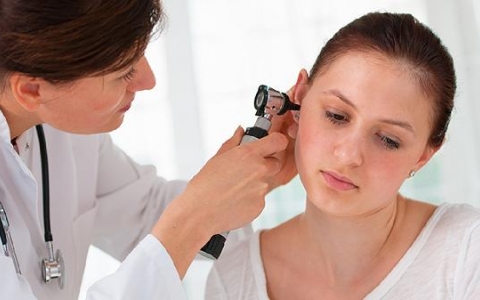 长期熬夜引起的耳鸣能治好吗